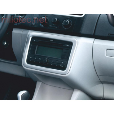 Dekor interiéra (rámček okolo rádia 1 ks) ABS-strieborné matné, Roomster, Fabia II Dekor interiéra (rámček okolo rádia 1 ks) ABS-strieborné matné, Roomster, Fabia II