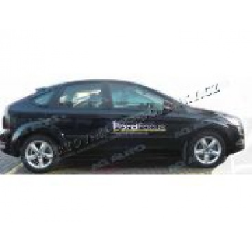 Ford Focus 2005-2010, 5 dver., bočné ochranné lišty dverí Ford Focus 2005-2010, 5 dver., bočné ochranné lišty dverí