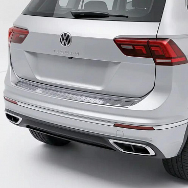 Nerezový leštený kryt hornej hrany zadného nárazníka VW Tiguan 2024+ Nerezový leštený kryt hornej hrany zadného nárazníka VW Tiguan 2024+