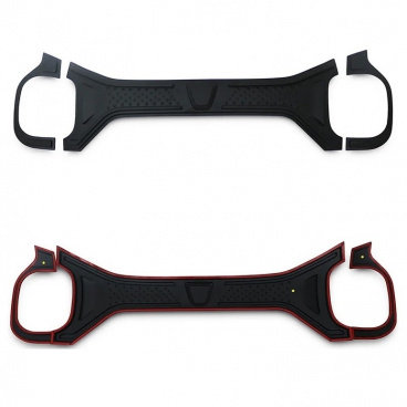 Plastový kryt veka batožinového priestoru Dacia Duster 2018-24 Plastový kryt veka batožinového priestoru Dacia Duster 2018-24