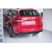 Stredový spojler pod zadný nárazník s rebrovaním pre Škoda KodiaQ RS, Maxton Design (čierny lesklý plast ABS)
