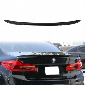 Zadné krídlo na hranu kufra BMW 5 G30 V LOOK