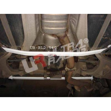 Rozpera BMW 5-Series E60 530 UltraRacing 2-bodová zadná spodná tyč Rozpera BMW 5-Series E60 530 UltraRacing 2-bodová zadná spodná tyč