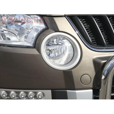 Škoda Yeti - rámčeky hmlových svetiel, ABS - strieborné matné