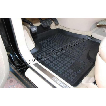 VW Touran III, 2015-, gumové autokoberce VW Touran III, 2015-, gumové autokoberce