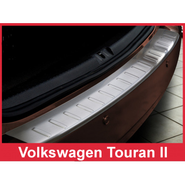 Nerez kryt- ochrana prahu zadného nárazníka Volkswagen Touran II 2010-15 Nerez kryt- ochrana prahu zadného nárazníka Volkswagen Touran II 2010-15