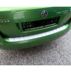 Prah piatych dverí s výstupky, strieborný matný - Škoda Fabia II Limousine, RS Limousine 2007-2014