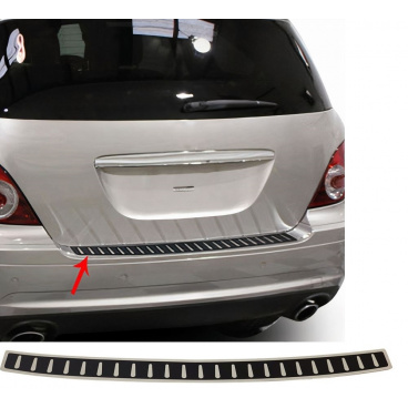 Nerez / karbón kryt hornej hrany zadného nárazníka Mercedes R 2005-11 Nerez / karbón kryt hornej hrany zadného nárazníka Mercedes R 2005-11