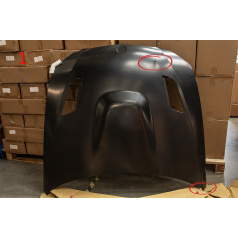 Športová mriežka GT Gloss Black MERCEDES A-Class V177 W177 2018-súčasnosť POŠKODENÁ