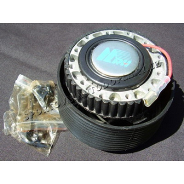 Športová nába volanta 6 dier (nutnosť pri použití športového volanta) Športová nába volanta 6 dier (nutnosť pri použití športového volanta)