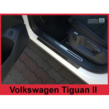 Carbon Fiber ochranné lišty prahu dverí 4ks Volkswagen Tiguan 2 2015+ Carbon Fiber ochranné lišty prahu dverí 4ks Volkswagen Tiguan 2 2015+