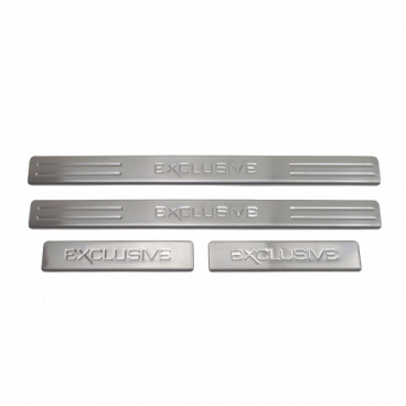 Nerez leštené kryty prahov EXCLUSIVE Omtec 4 ks pre určité modely áut Nerez leštené kryty prahov EXCLUSIVE Omtec 4 ks pre určité modely áut