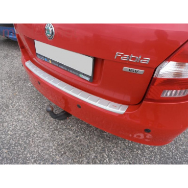 Prah piatych dverí s výstupky, ABS-strieborný Škoda Fabia II Combi Prah piatych dverí s výstupky, ABS-strieborný Škoda Fabia II Combi