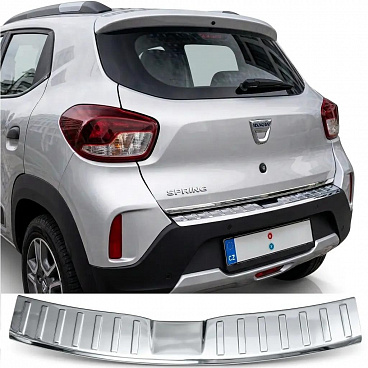 Nerezový leštený kryt hornej hrany zadného nárazníka Dacia Spring 2021-24