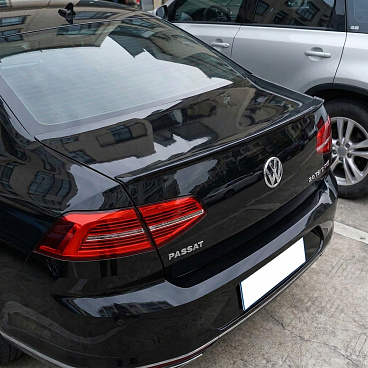 Zadné krídlo Gloss Black pre VW Passat B8 Sedan (2015–2019) Zadné krídlo Gloss Black pre VW Passat B8 Sedan (2015–2019)