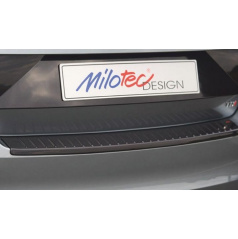 Prah piatych dverí s výstupkami - čierny lesklý "klavírlak" - Octavia III Limousine, od r.v. 2013/2017