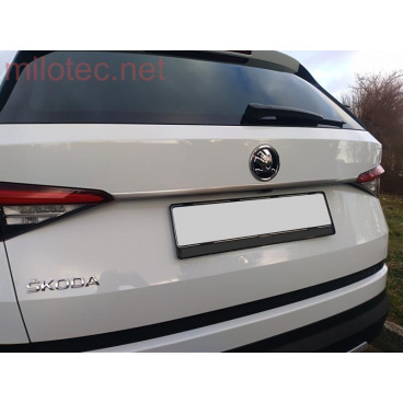 Lišta nad zadnú ŠPZ, Al Brush, Superb III. Limousine, 2015+ Lišta nad zadnú ŠPZ, Al Brush, Superb III. Limousine, 2015+