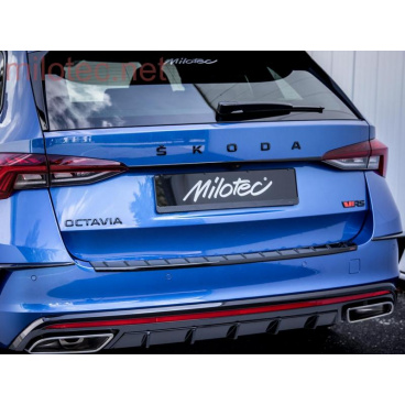 Lišta nad zadnou ŠPZ čierna lesklá Octavia IV vr. RS 2019+