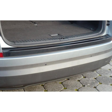 Prah piatych dverí s dlhou hranou, čierny lesklý "klavírlak" - Škoda Kodiaq od r.v. 2016 Prah piatych dverí s dlhou hranou, čierny lesklý "klavírlak" - Škoda Kodiaq od r.v. 2016