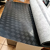 Protišmyková čierna gumová rohož so vzorom šachovnicového plechu 300 x 200 cm