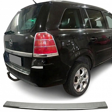 Nerezový leštený kryt hornej hrany zadného nárazníka Opel Zafira A, B 1999-2014 Nerezový leštený kryt hornej hrany zadného nárazníka Opel Zafira A, B 1999-2014