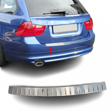 Nerez ochranný kryt zadného nárazníka leštený (pre určité modely) Nerez ochranný kryt zadného nárazníka leštený (pre určité modely)