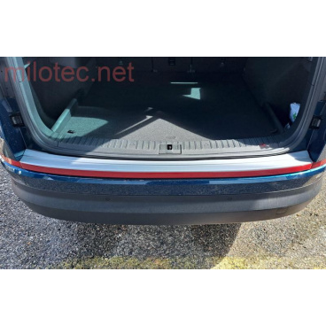 Práh 5. dveří RS look stříbrný-matný Škoda Kodiaq Facelift 2021+ Práh 5. dveří RS look stříbrný-matný Škoda Kodiaq Facelift 2021+