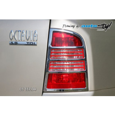 Rámček zadných svetiel combi - chróm Škoda Octavia I