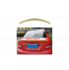 Zadné krídlo Mercedes-Benz C w204 Lip Gloss Black Coupe 2011+