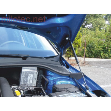 Plynové vzpery kapoty motora, Fabia III. 2014-2018 / Fabia III. Facelift, 09/2018 Plynové vzpery kapoty motora, Fabia III. 2014-2018 / Fabia III. Facelift, 09/2018