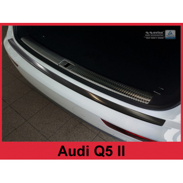Nerez kryt- čierna ochrana prahu zadného nárazníka Audi Q5 II 2016+ Nerez kryt- čierna ochrana prahu zadného nárazníka Audi Q5 II 2016+