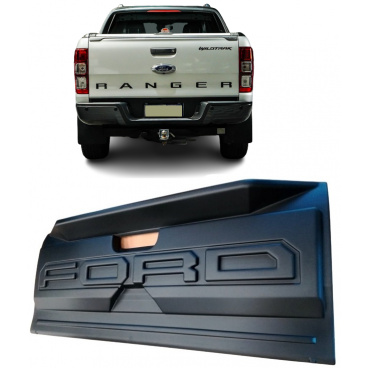 Zadný plastový kryt s logom Ford Ranger 2012-22 Zadný plastový kryt s logom Ford Ranger 2012-22