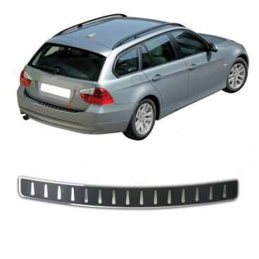 Nerez ochranný kryt zadného nárazníka s karbón fóliou (pre určité modely) Nerez ochranný kryt zadného nárazníka s karbón fóliou (pre určité modely)