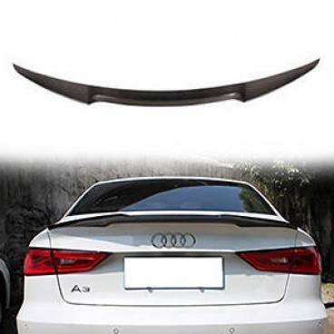 Lotka Audi A3 8V Lip M4 Štýl Karbón Lotka Audi A3 8V Lip M4 Štýl Karbón
