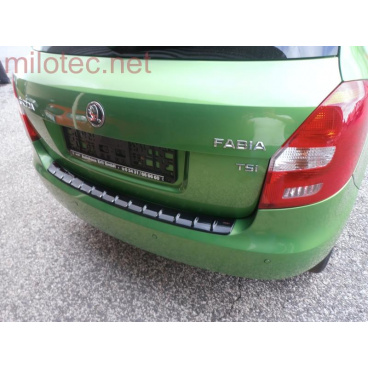 Prah piatych dverí s výstupky, ABS-čierna metalíza Škoda Fabia II Limousine