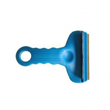 Škrabka na sneh s kovovým britom Škrabka na sneh s kovovým britom