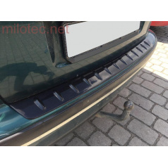 Prah piatych dverí s výstupkami ABS-čierna metalíza Škoda Octavia I sedan