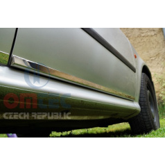 Dekoratívne nerez chróm bočné dverové lišty Omtec Škoda Octavia I